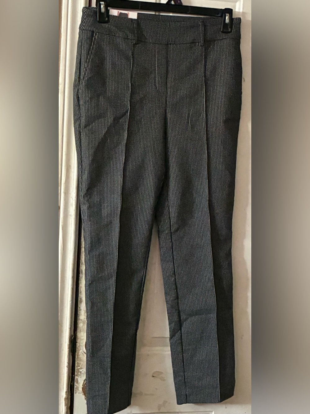 Hilary Radley Black and Gray Houndstooth Pull-On Dress Pants